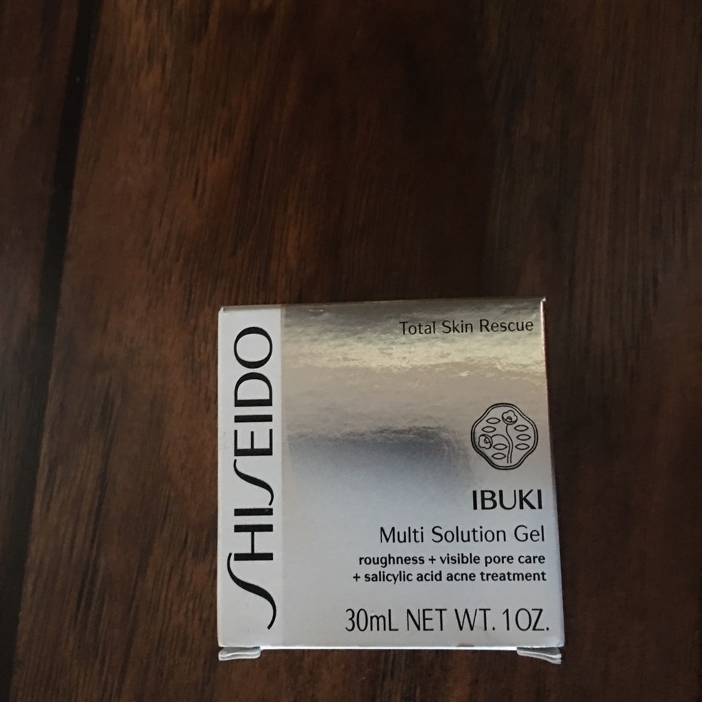 Shiseido IBUKI multi solution gel